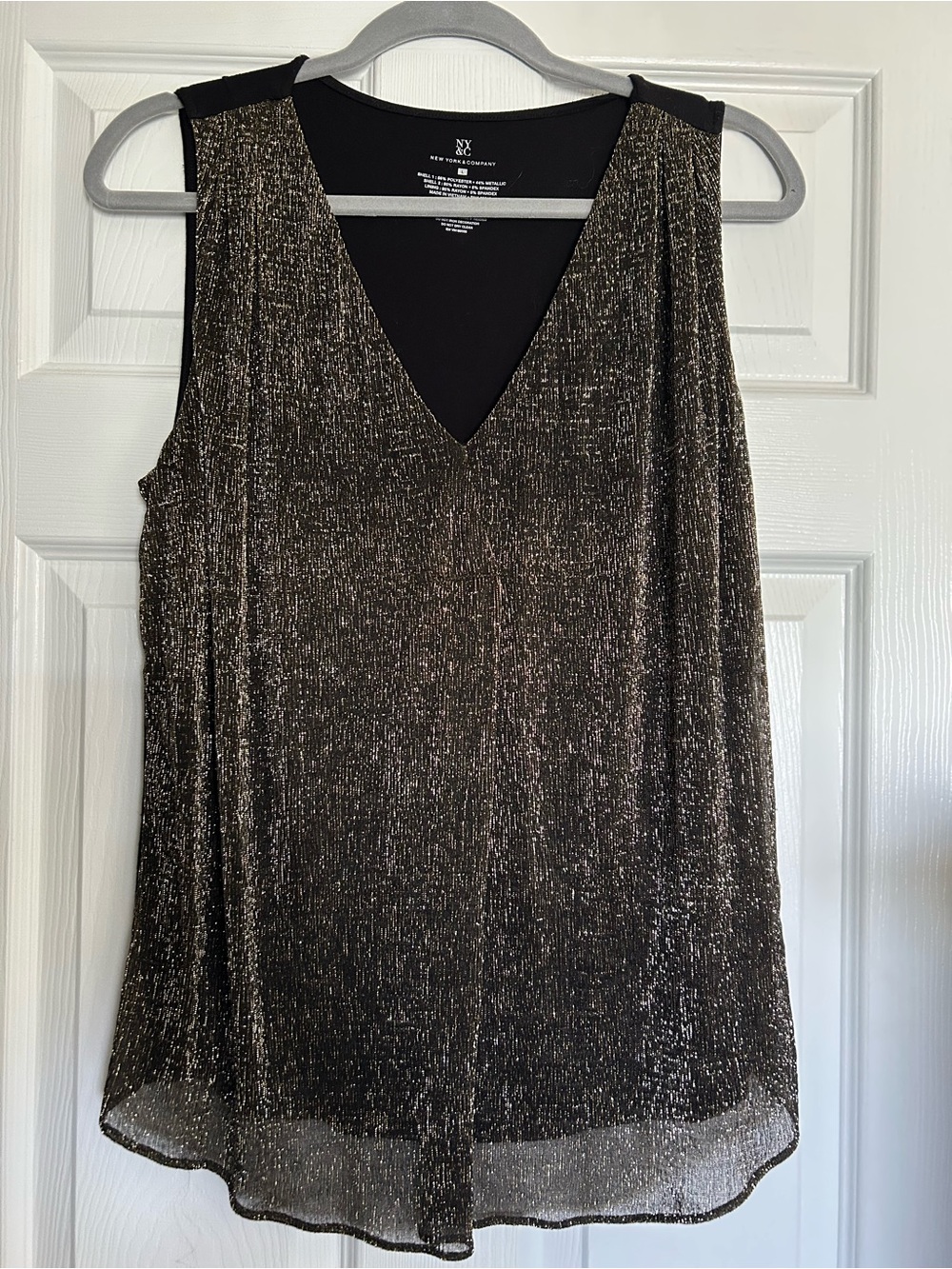 New York & Company Black and Gold Metallic V-Neck Tank Top